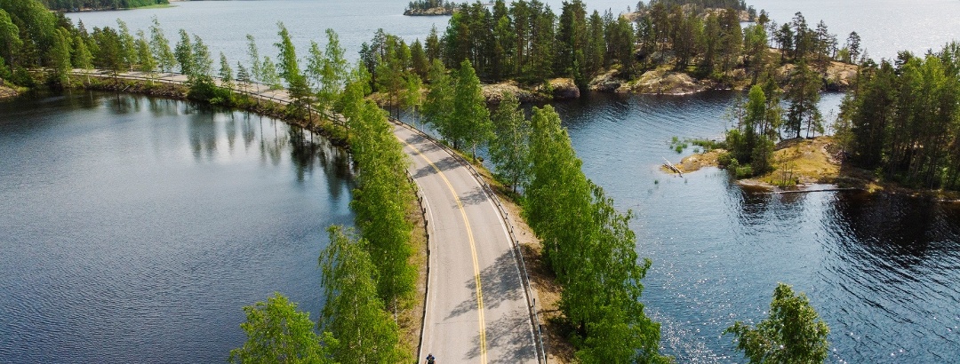 Cycle through the beautiful scenery of Saimaa